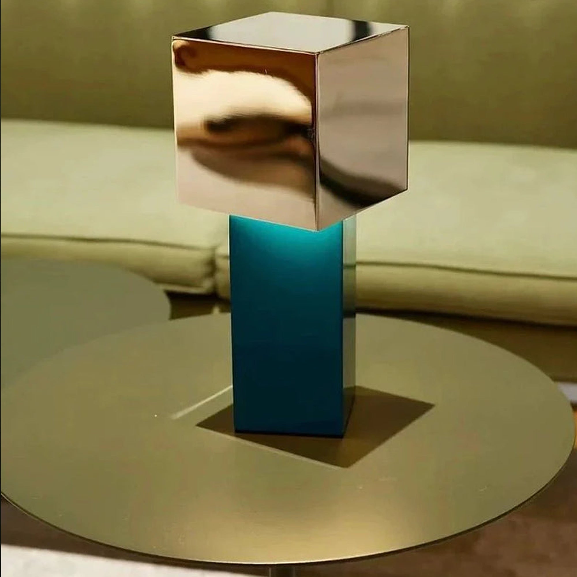 Modern Bauhaus Pivot Table Lamp – Memphis-Style Geometric Portable Dimmable Light